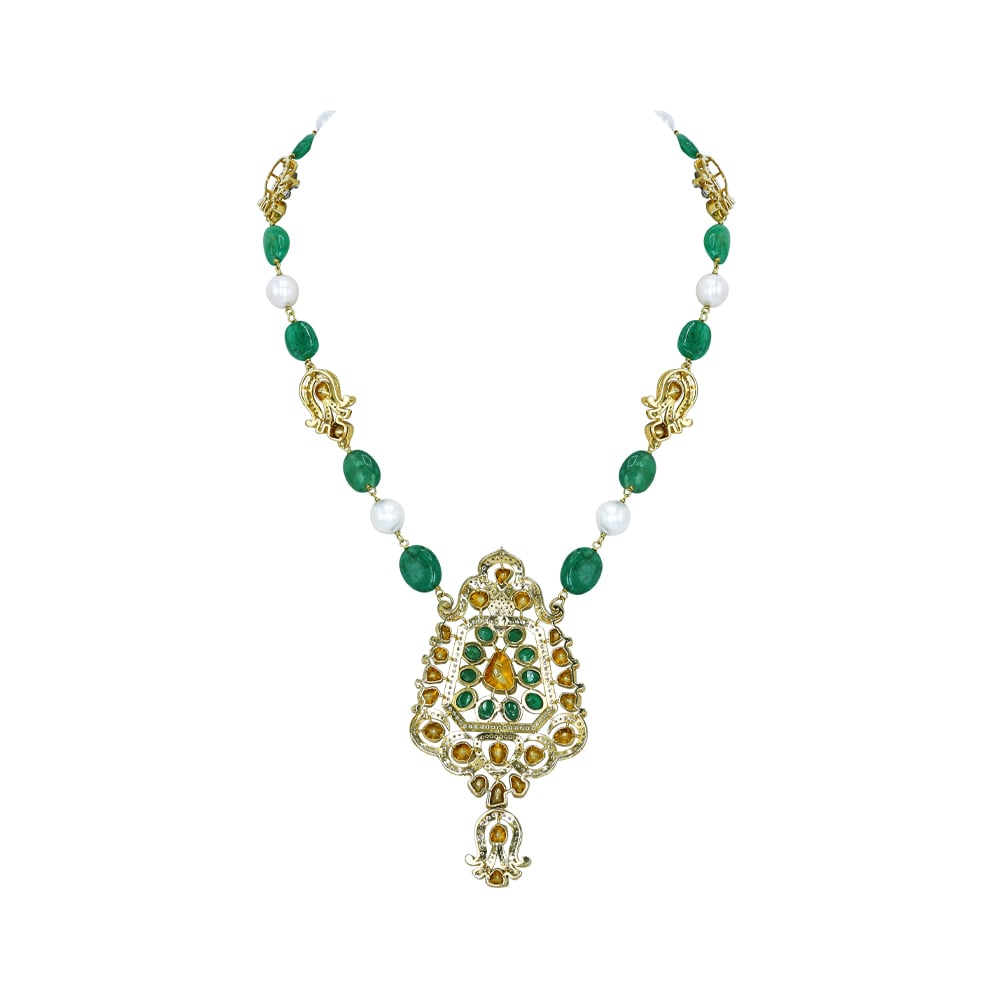 Emerald and Pearl Necklace with Diamond Motifs and Pendant